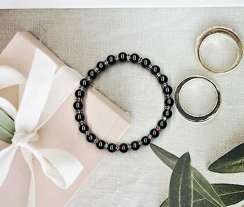 EUMENIDES Magnetiskt Hematit Armband